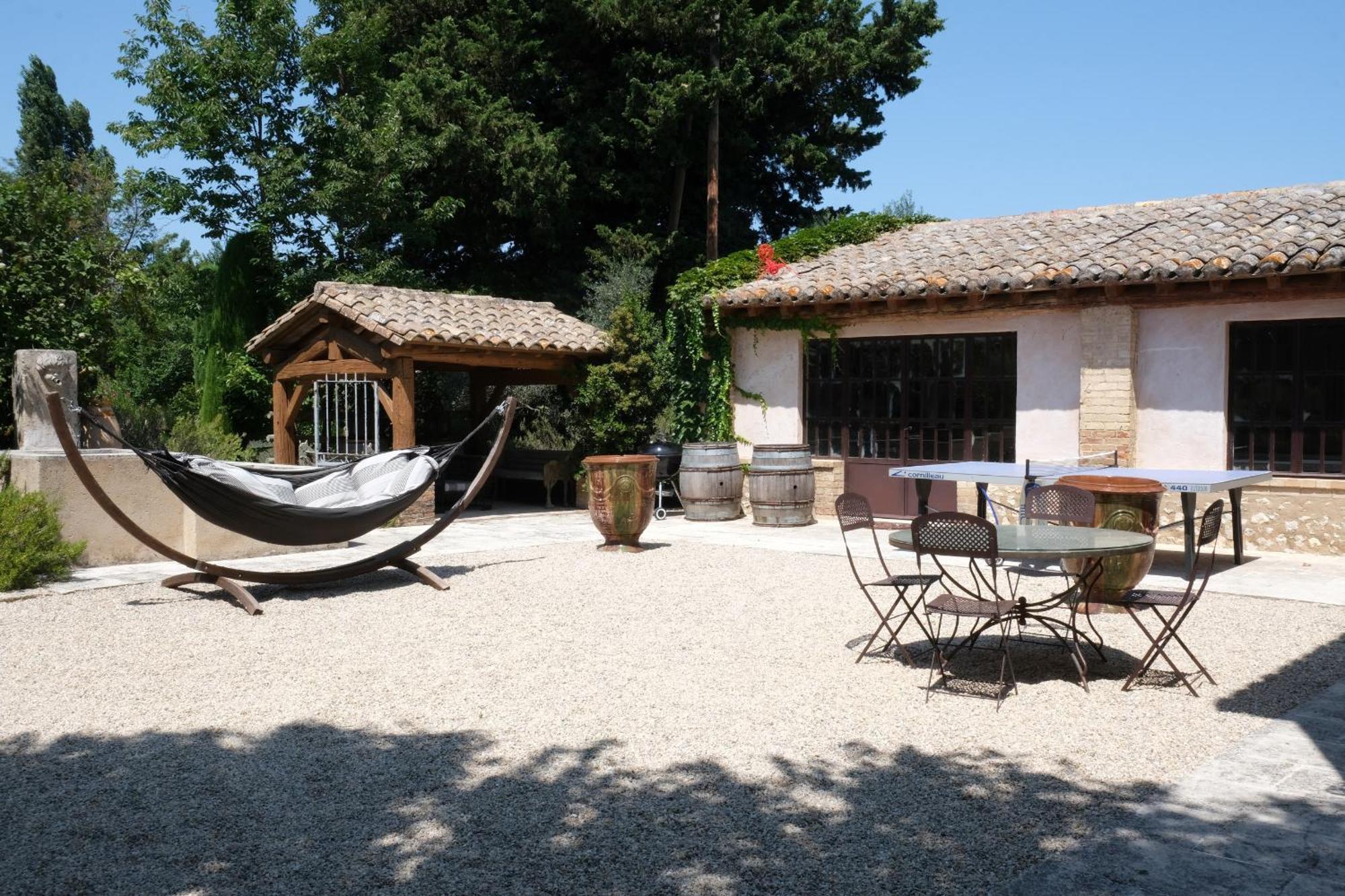 Typical Provencal Farm House Close To L'Isle Sur La Sorgue - 12 Persons Cavaillon Luaran gambar
